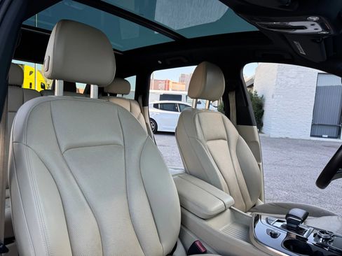 Used 2017 Audi Q7 3.0T Premium Plus image 18