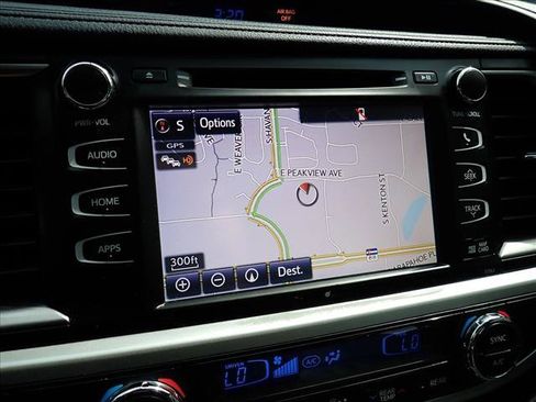 Used 2015 Toyota Highlander XLE AWD/4WD image 23