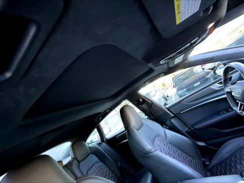 Used 2024 Audi RS 7 Performance image 12