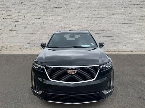 Certified 2025 Cadillac XT6 Premium Luxury image 8