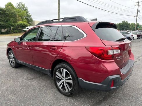 Used 2018 Subaru Outback 2.5i Limited AWD/4WD image 4