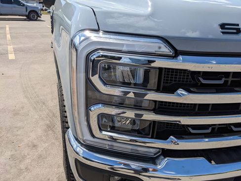 New 2026 Ford F250 King Ranch w/ Chrome Package image 9