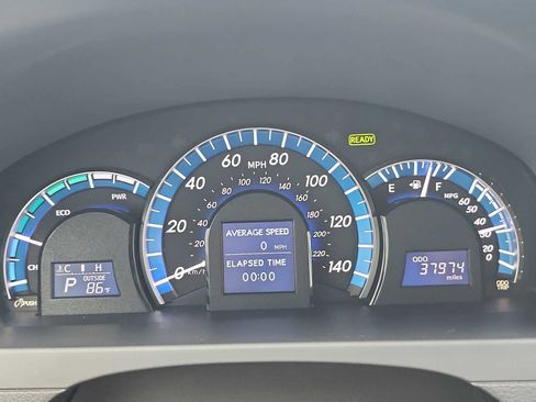 Used 2013 Toyota Camry XLE image 16