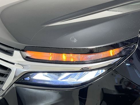 Used 2024 Chevrolet Equinox LS w/ LS Convenience Package image 11