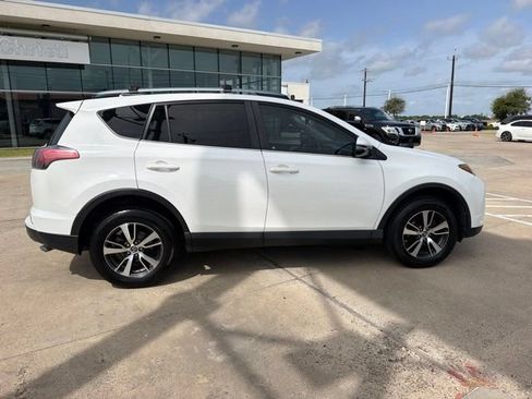 Used 2017 Toyota RAV4 XLE w/ Plus Special Value Package FWD image 5