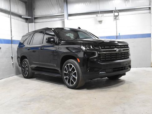 Used 2022 Chevrolet Tahoe RST w/ Luxury Package image 33