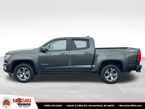 Used 2018 Chevrolet Colorado Z71 AWD/4WD image 2