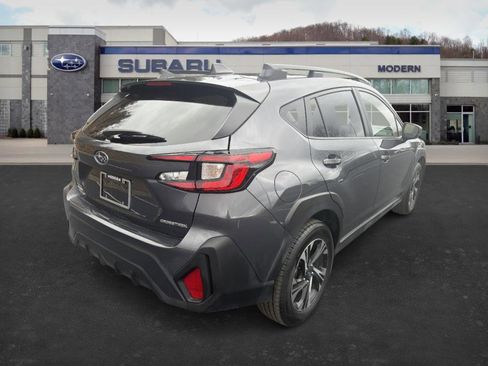 Used 2024 Subaru Crosstrek 2.0i Premium image 6