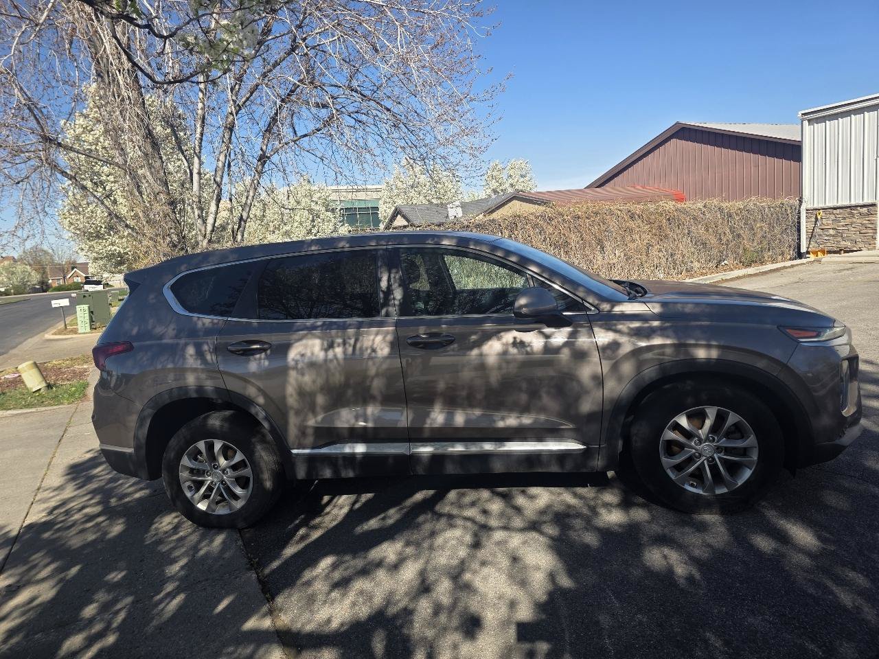 Used 2019 Hyundai Santa Fe SE AWD/4WD image 5