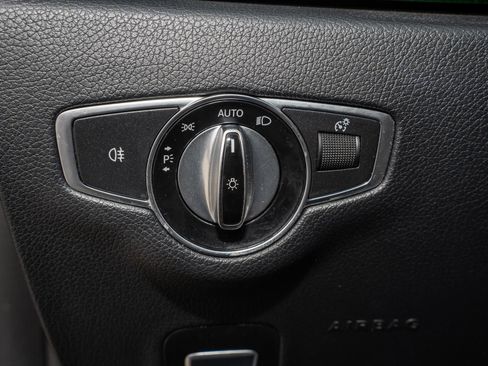 Used 2019 Mercedes-Benz E 300 4MATIC w/ Premium 1 Package image 30