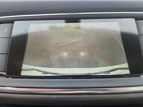 Used 2019 Buick Enclave Essence image 30