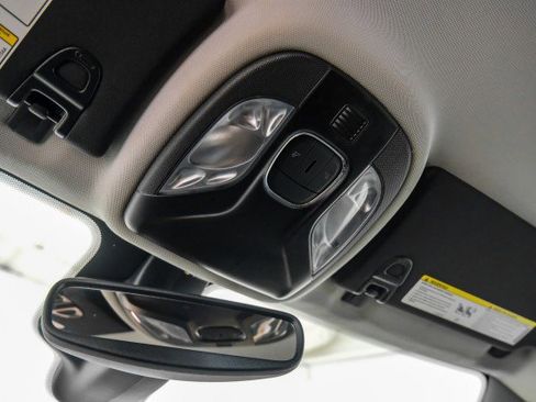 Used 2023 Jeep Compass Limited image 27