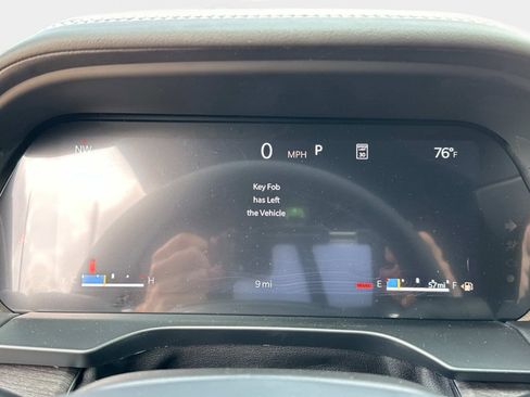 New 2025 Jeep Grand Cherokee L Overland w/ Luxury Tech Group IV image 29