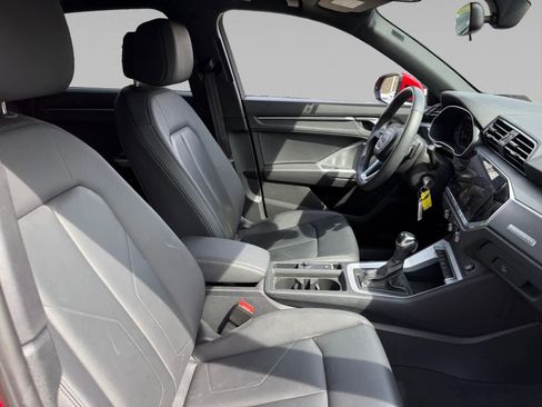 Used 2025 Audi Q3 2.0T Premium AWD/4WD image 9