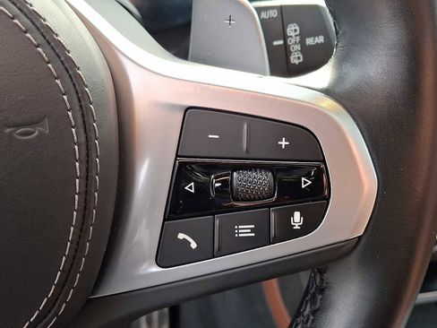 Certified 2022 BMW X7 xDrive40i w/ M Sport Package image 23