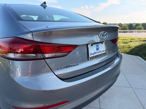 Used 2017 Hyundai Elantra SE FWD image 30