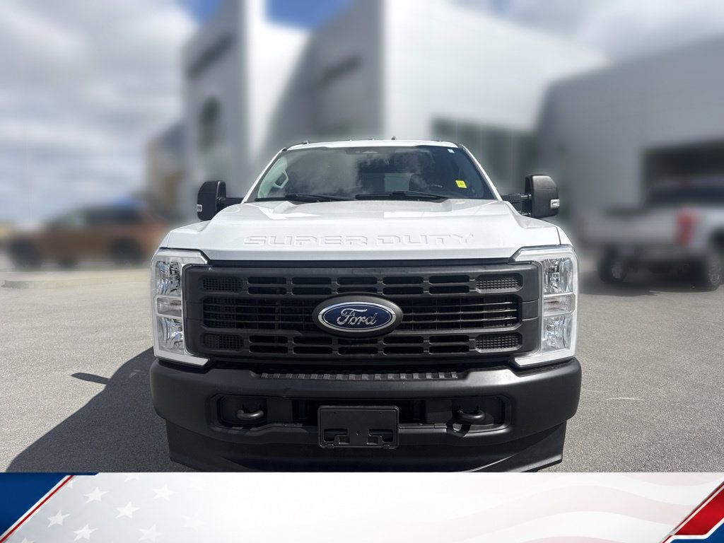 Used 2024 Ford F250 XL w/ XL Driver Assist Package AWD/4WD image 2