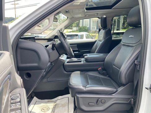 Certified 2025 Ford Expedition Max Platinum AWD/4WD image 15
