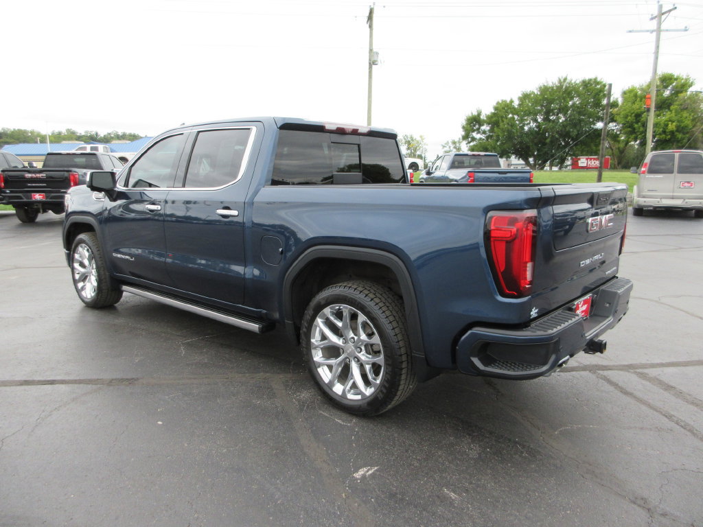 Certified 2021 GMC Sierra 1500 Denali w/ Denali Ultimate Package AWD/4WD image 8
