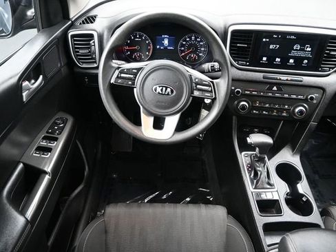 Used 2020 Kia Sportage LX FWD image 9