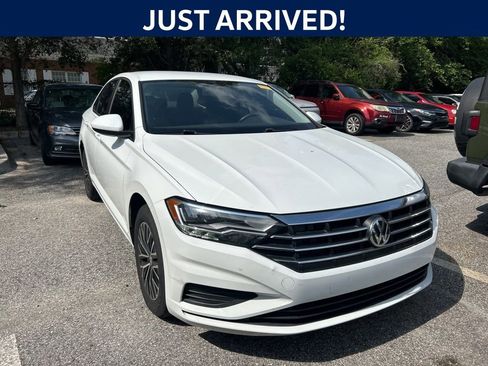 Used 2021 Volkswagen Jetta S w/ Driver Assistance Package FWD image 1