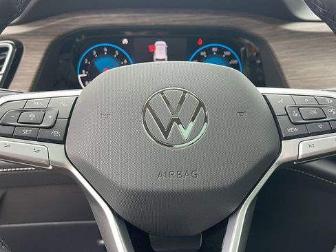 New 2025 Volkswagen Atlas SEL Premium R-Line image 23