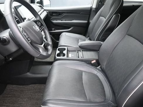 Used 2023 Honda Odyssey Elite image 17