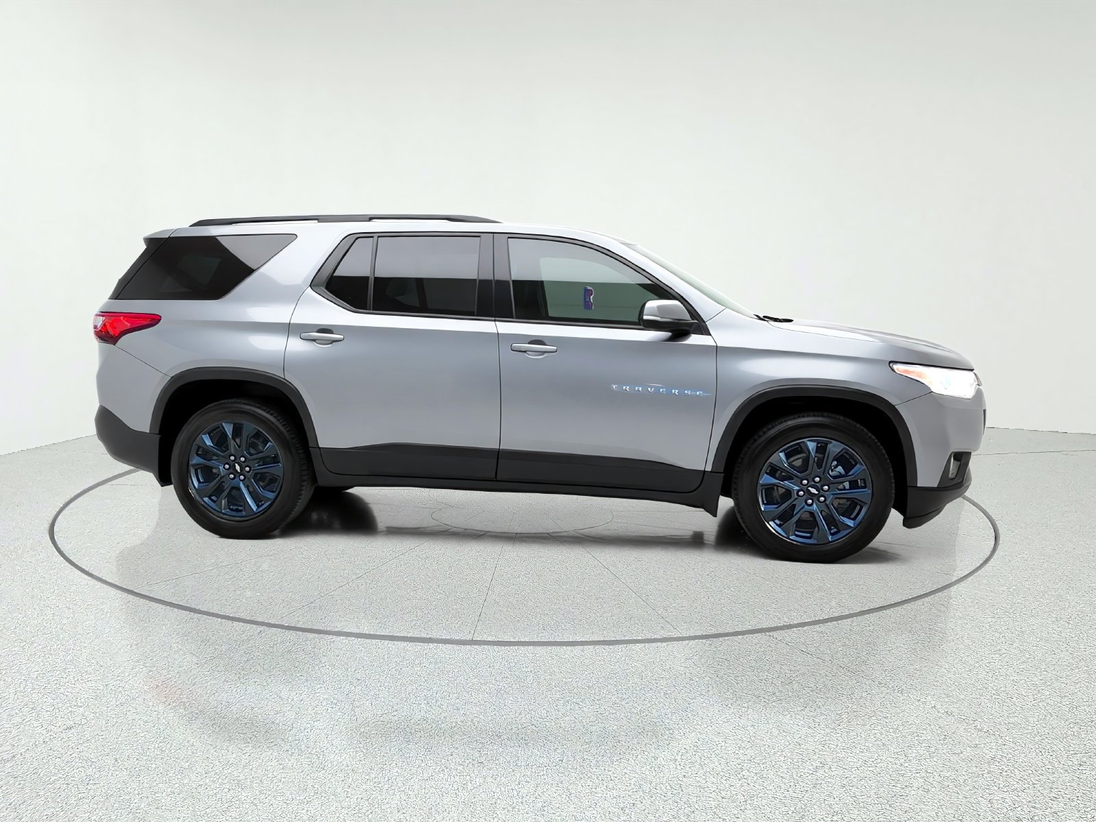 Used 2020 Chevrolet Traverse RS w/ LPO, Floor Liner Package AWD/4WD image 10