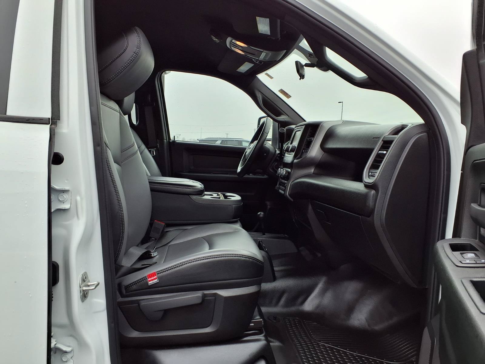 Used 2023 RAM 2500 Tradesman AWD/4WD image 30