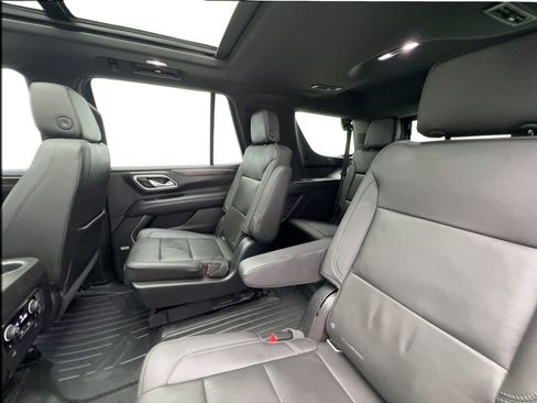 Used 2021 Chevrolet Tahoe LT w/ LT Signature Package RWD image 25