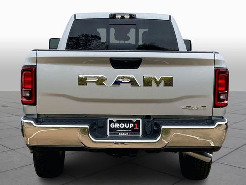 New 2026 RAM 2500 Tradesman AWD/4WD image 4