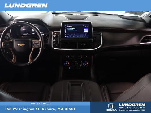 Used 2024 Chevrolet Tahoe High Country AWD/4WD image 18