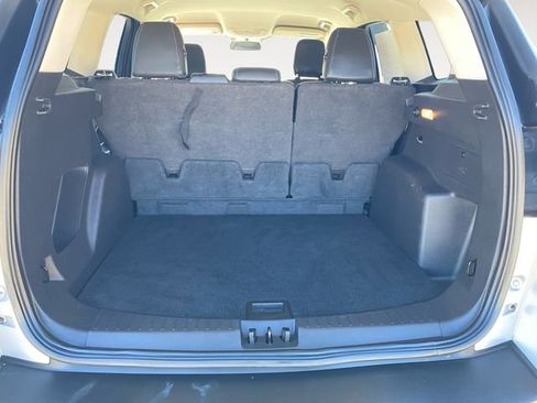 Used 2019 Ford Escape SEL image 31