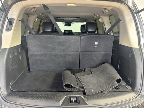 Used 2021 Nissan Armada SL w/ Captain's Chairs Package AWD/4WD image 34