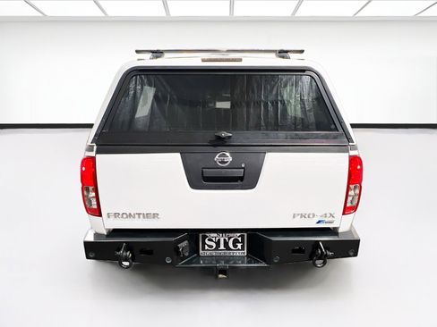 Used 2019 Nissan Frontier PRO-4X AWD/4WD image 5