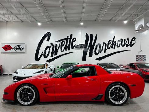 Used 2003 Chevrolet Corvette Z06 w/ Memory Package, 3 Drivers RWD image 2