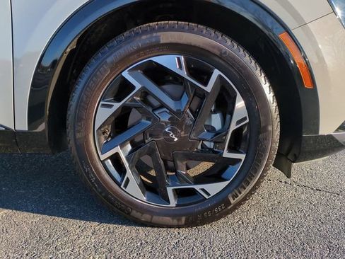 Used 2023 Kia Sportage SX FWD image 11