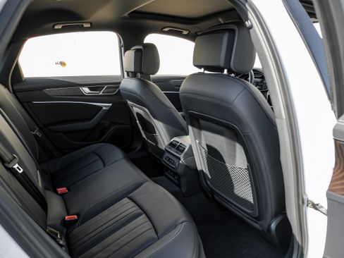 Used 2023 Audi A6 3.0T Premium w/ Convenience Package image 35