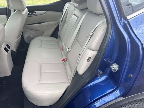 Used 2020 Nissan Rogue Sport SL FWD image 15
