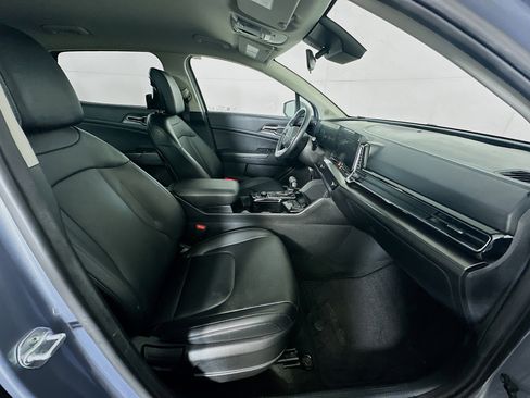 Used 2023 Kia Sportage EX image 32