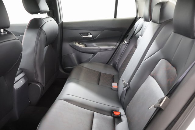 New 2027 Nissan Sentra SR w/ SR Premium Package FWD image 31