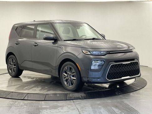 Used 2021 Kia Soul S FWD image 7