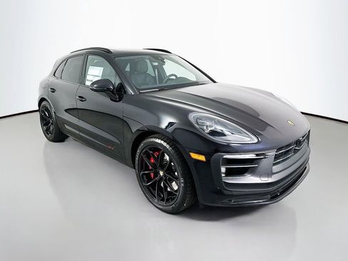 New 2026 Porsche Macan GTS AWD/4WD image 7