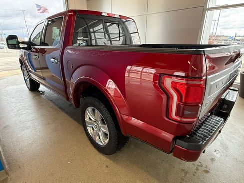 Used 2017 Ford F150 Platinum w/ Equipment Group 701A Luxury image 4