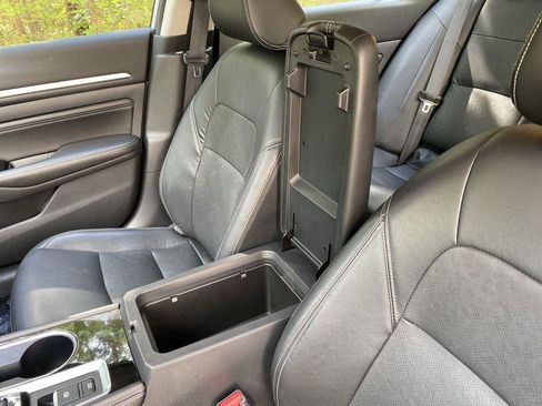 Used 2023 Nissan Altima 2.5 SL AWD/4WD image 41