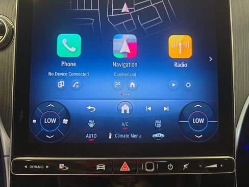 Certified 2025 Mercedes-Benz GLC 300 4MATIC image 25