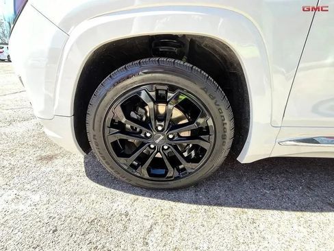 Used 2019 GMC Terrain Denali w/ Driver Alert Package II FWD image 19