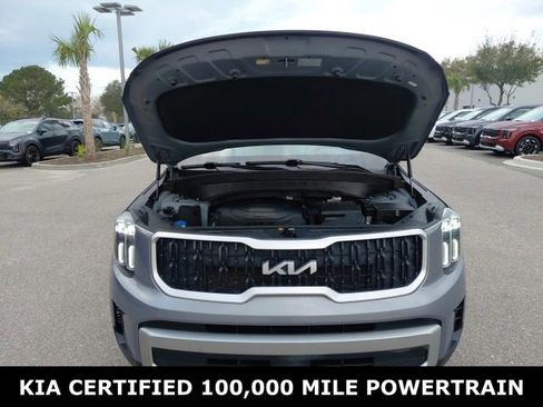 Certified 2023 Kia Telluride EX w/ EX Captain's Chair Package image 7