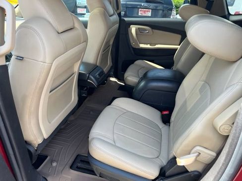 Used 2011 Chevrolet Traverse LTZ image 9