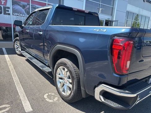 Used 2019 GMC Sierra 1500 SLT w/ SLT Premium Plus Package AWD/4WD image 4